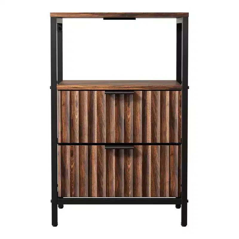 Comodino singolo marrone con 2 cassetti e 1 ripiano, con presa elettrica